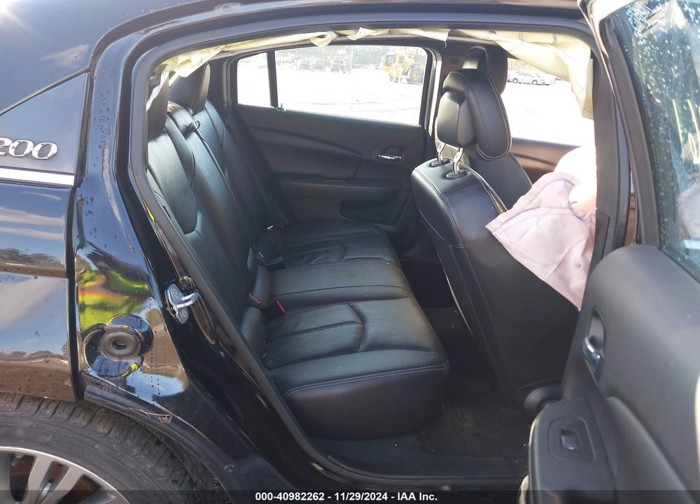 2013 CHRYSLER 200 VIN: 1C3CCBCG9DN612638