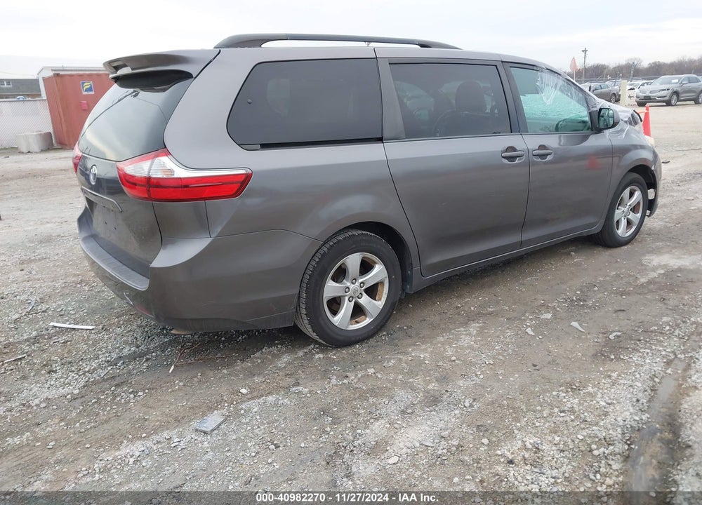 2015 TOYOTA SIENNA LE 8 PASSENGER VIN: 5TDKK3DC0FS680156
