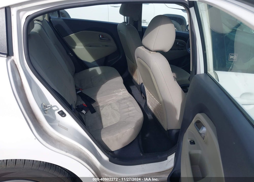 2015 KIA RIO LX VIN: KNADM4A30F6444083