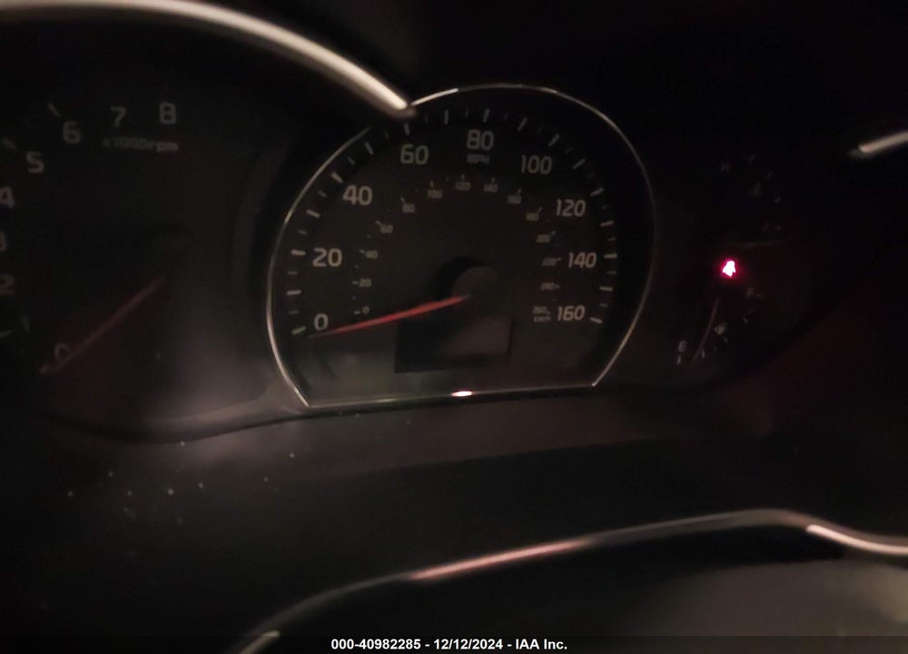 2014 KIA SORENTO LX VIN: 5XYKTCA6XEG531308