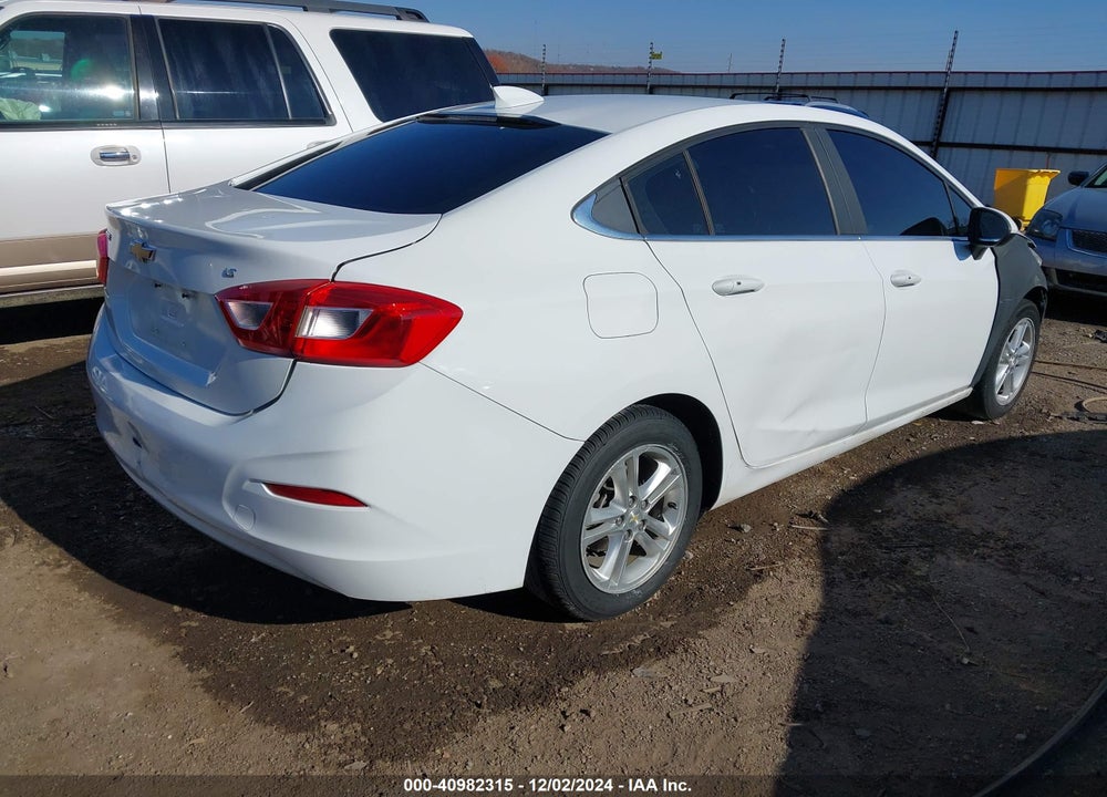 2016 CHEVROLET CRUZE VIN: 1G1BE5SM6G7256371