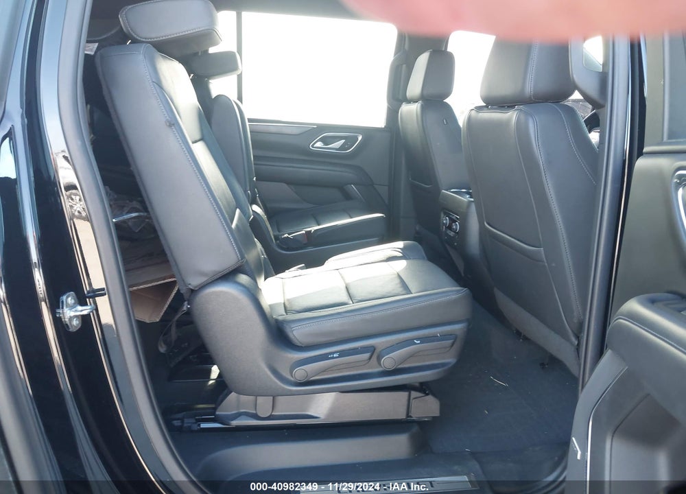 2022 CHEVROLET SUBURBAN 2WD LT VIN: 1GNSCCKD7NR278969
