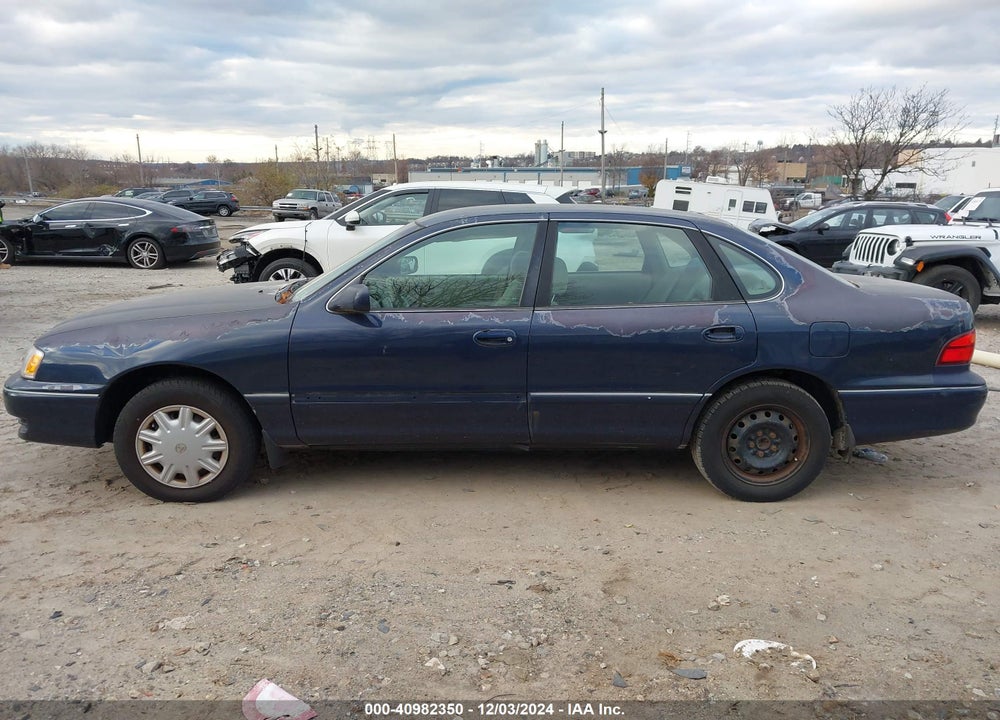 1999 TOYOTA AVALON XL VIN: 4T1BF18B0XU309386