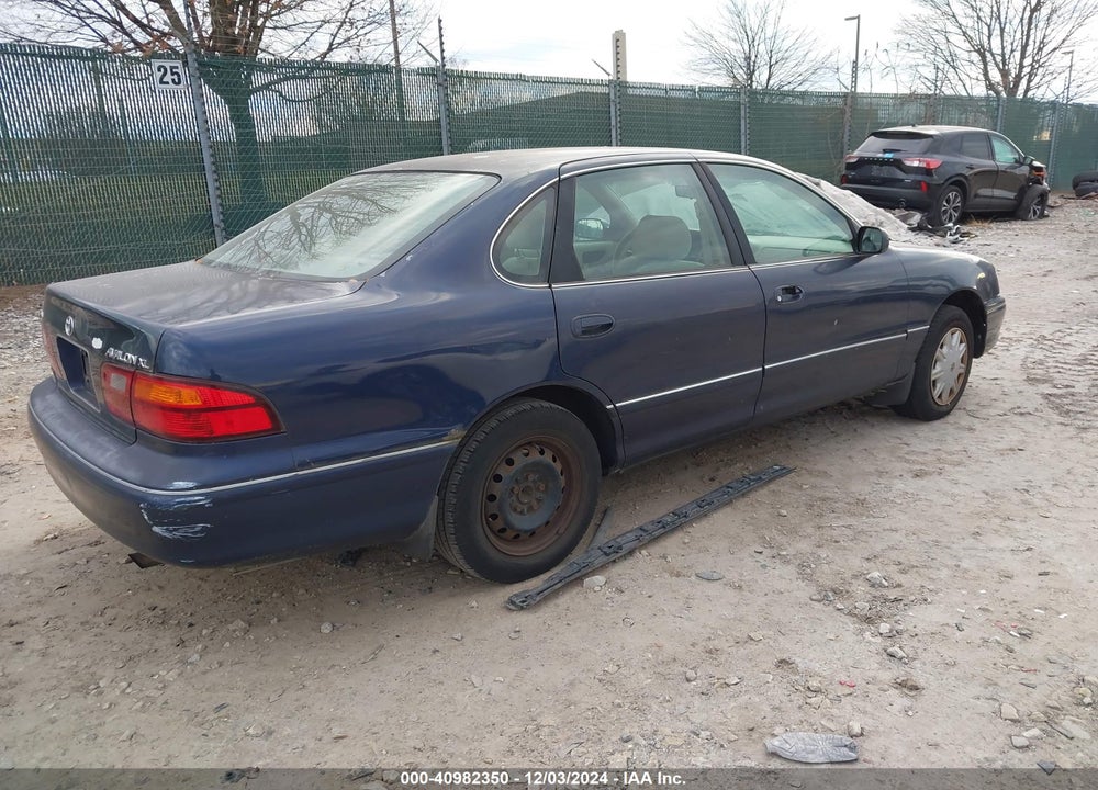 1999 TOYOTA AVALON XL VIN: 4T1BF18B0XU309386