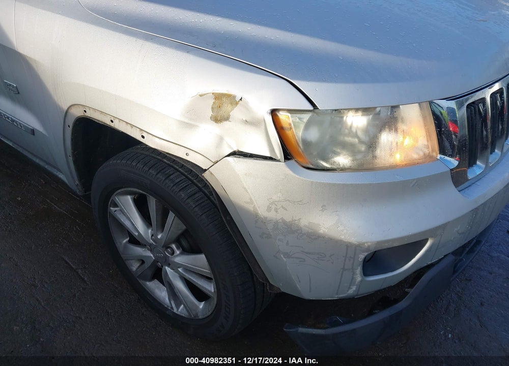 2011 JEEP GRAND CHEROKEE LAREDO VIN: 1J4RS4GG9BC676518