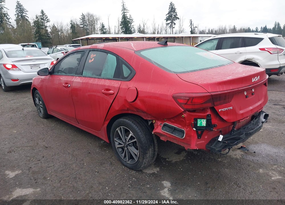 2023 KIA FORTE LXS VIN: 3KPF24AD0PE654656