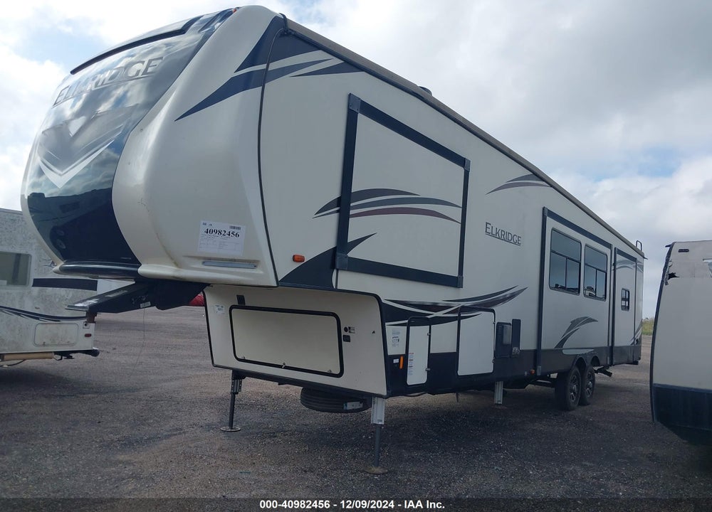2020 HEARTLAND ELKRIDGE VIN: 5SFRG4222LE421358