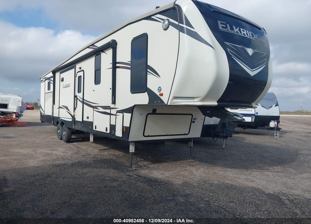 2020 HEARTLAND ELKRIDGE VIN: 5SFRG4222LE421358