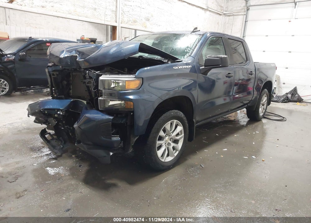2020 CHEVROLET SILVERADO 1500 4WD SHORT BED CUSTOM VIN: 3GCPYBEK9LG358985
