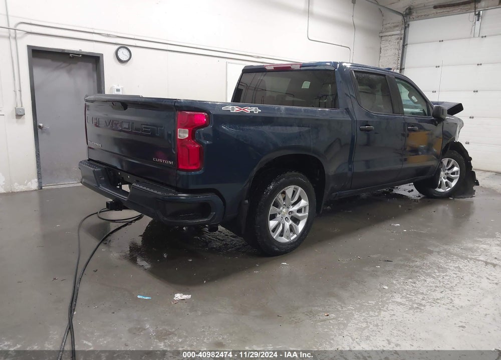 2020 CHEVROLET SILVERADO 1500 4WD SHORT BED CUSTOM VIN: 3GCPYBEK9LG358985