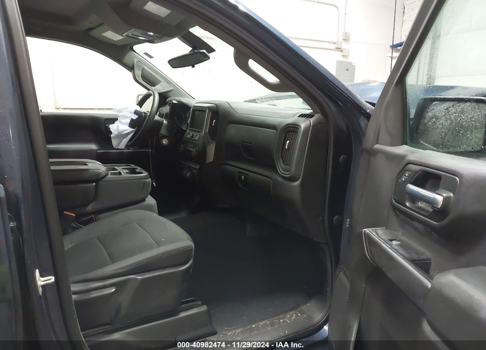 2020 CHEVROLET SILVERADO 1500 4WD SHORT BED CUSTOM VIN: 3GCPYBEK9LG358985