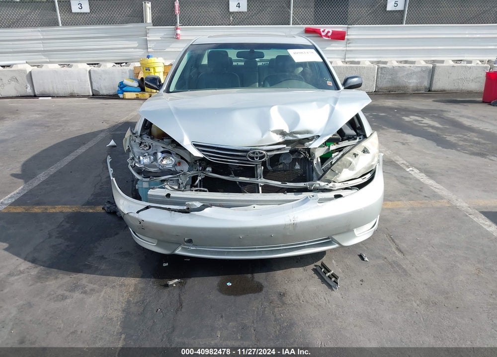 2005 TOYOTA CAMRY XLE V6 VIN: JTDBF30K150163029