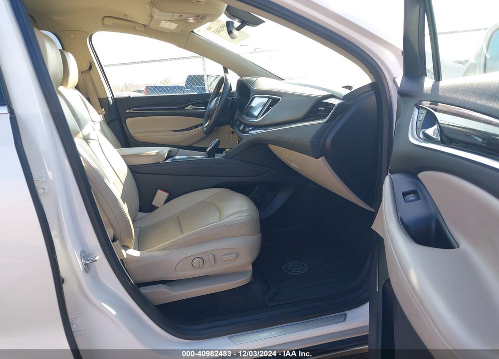 2018 BUICK ENCLAVE ESSENCE VIN: 5GAEVAKWXJJ147826