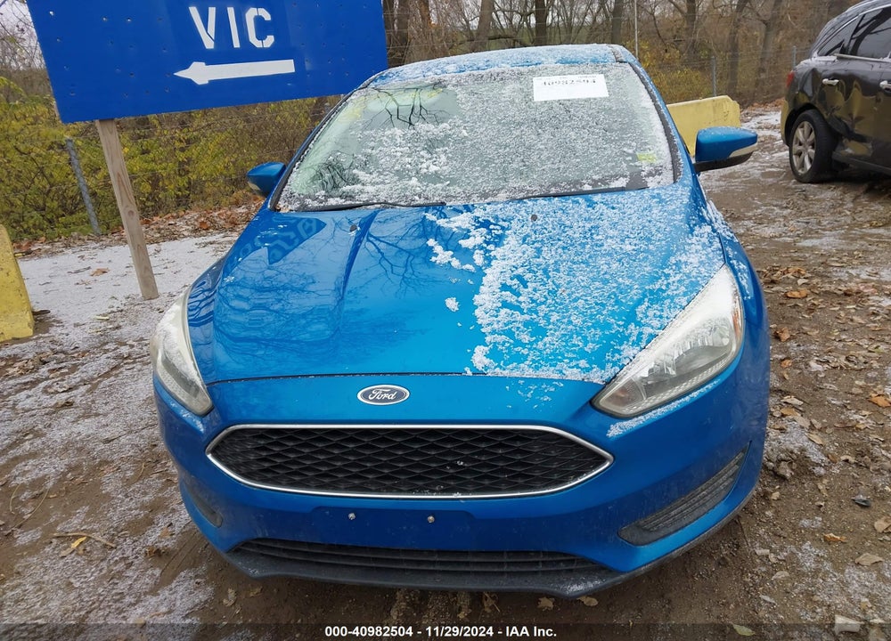 2017 FORD FOCUS VIN: 1FADP3K2XHL240475