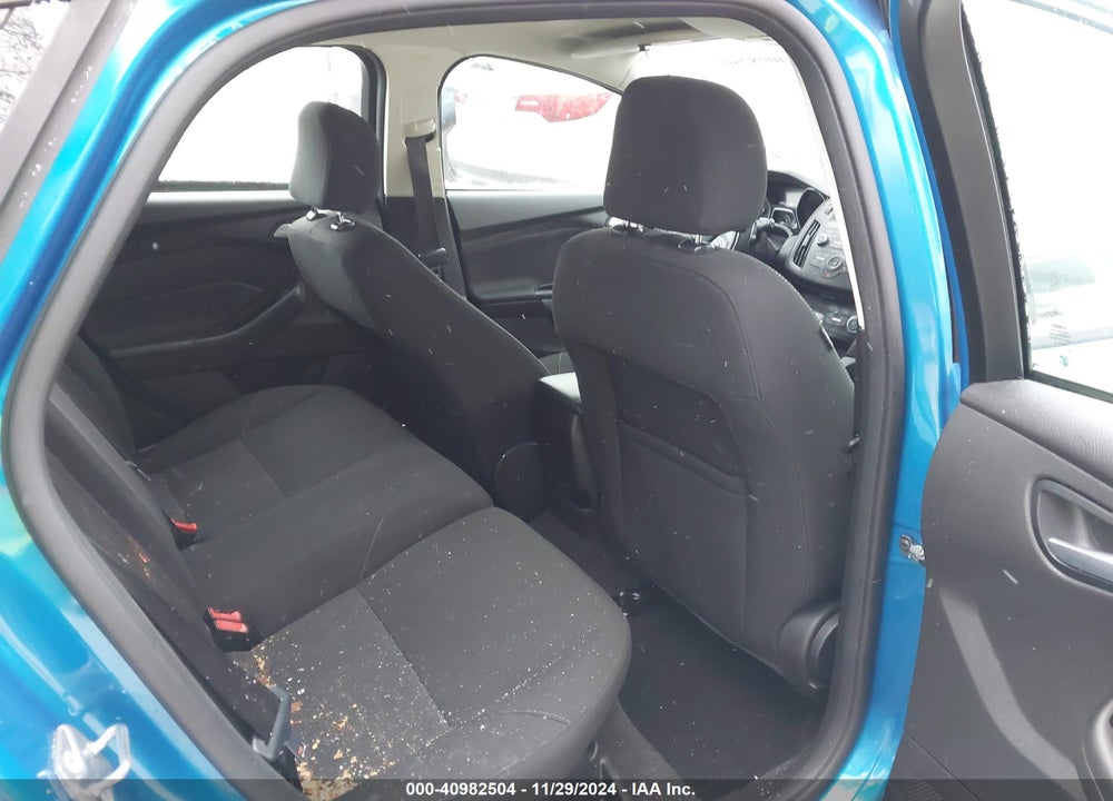 2017 FORD FOCUS VIN: 1FADP3K2XHL240475