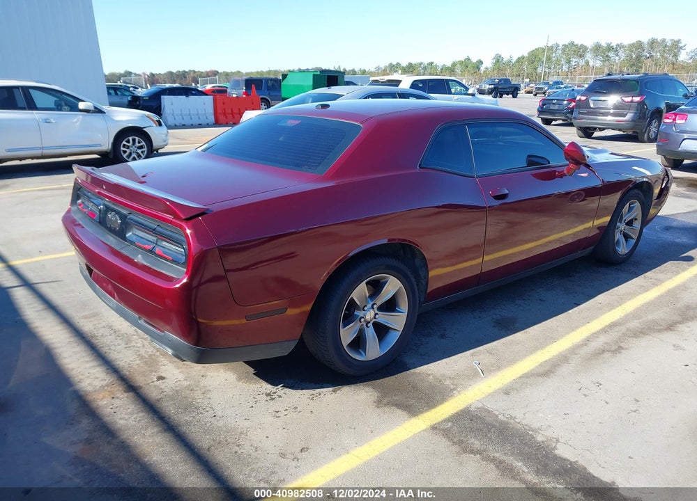 2019 DODGE CHALLENGER SXT VIN: 2C3CDZAGXKH679568