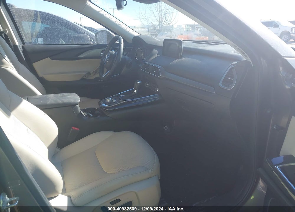 2018 MAZDA CX-9 TOURING VIN: JM3TCACY3J0212167