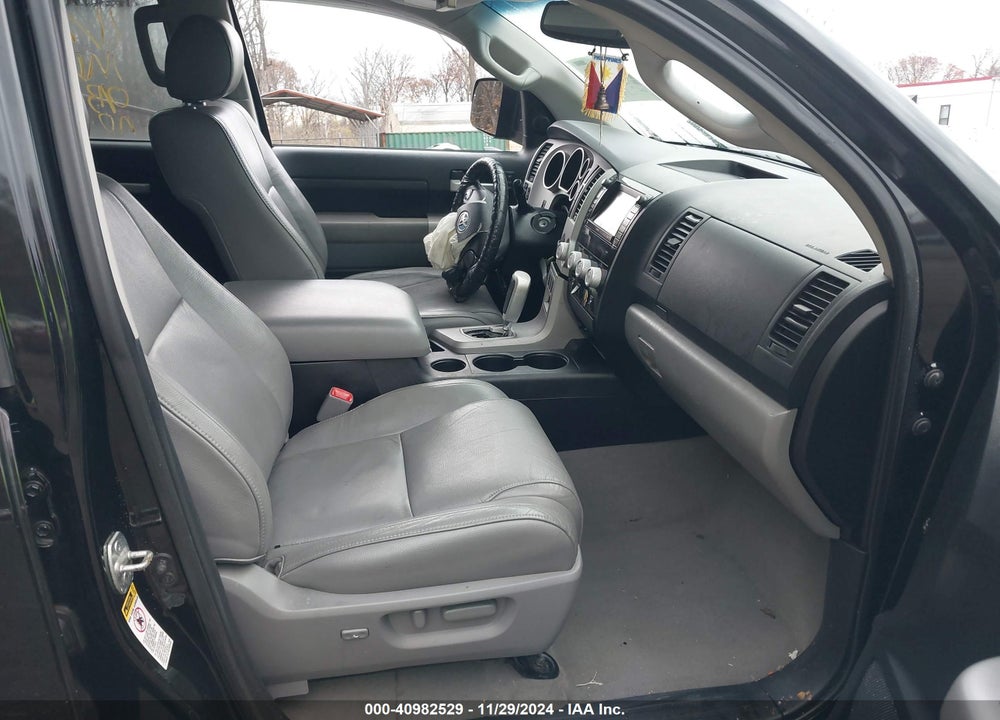 2007 TOYOTA TUNDRA VIN: 5TBDV58147S470352