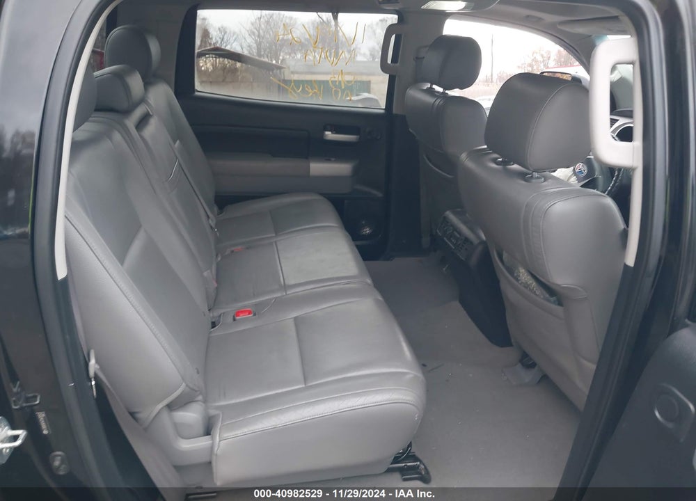2007 TOYOTA TUNDRA VIN: 5TBDV58147S470352