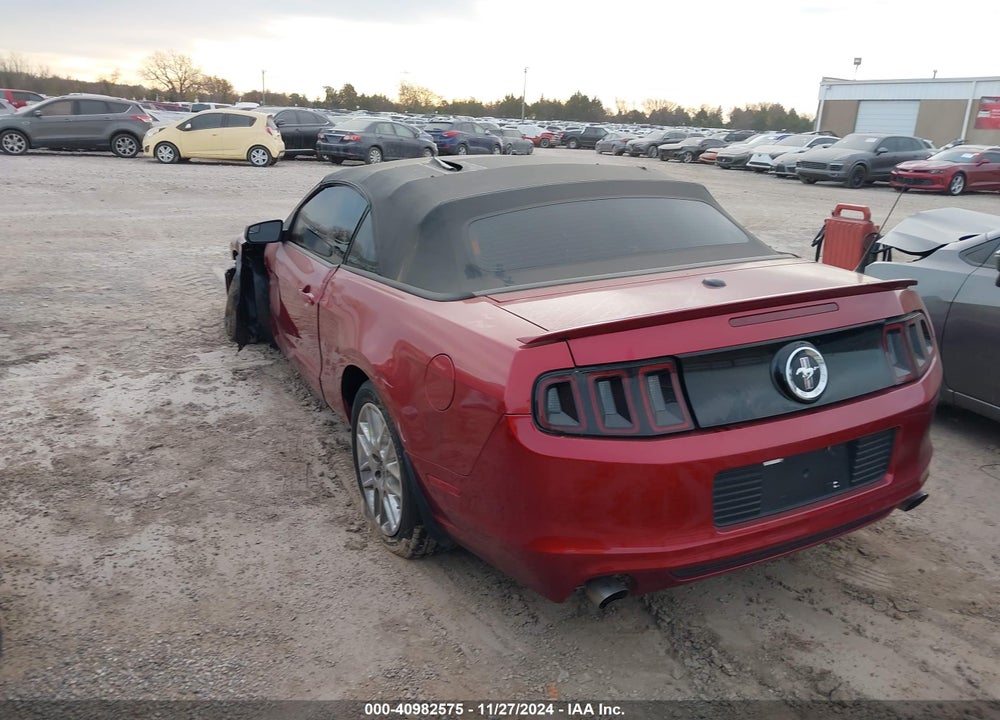 2014 FORD MUSTANG V6 PREMIUM VIN: 1ZVBP8EM6E5257184