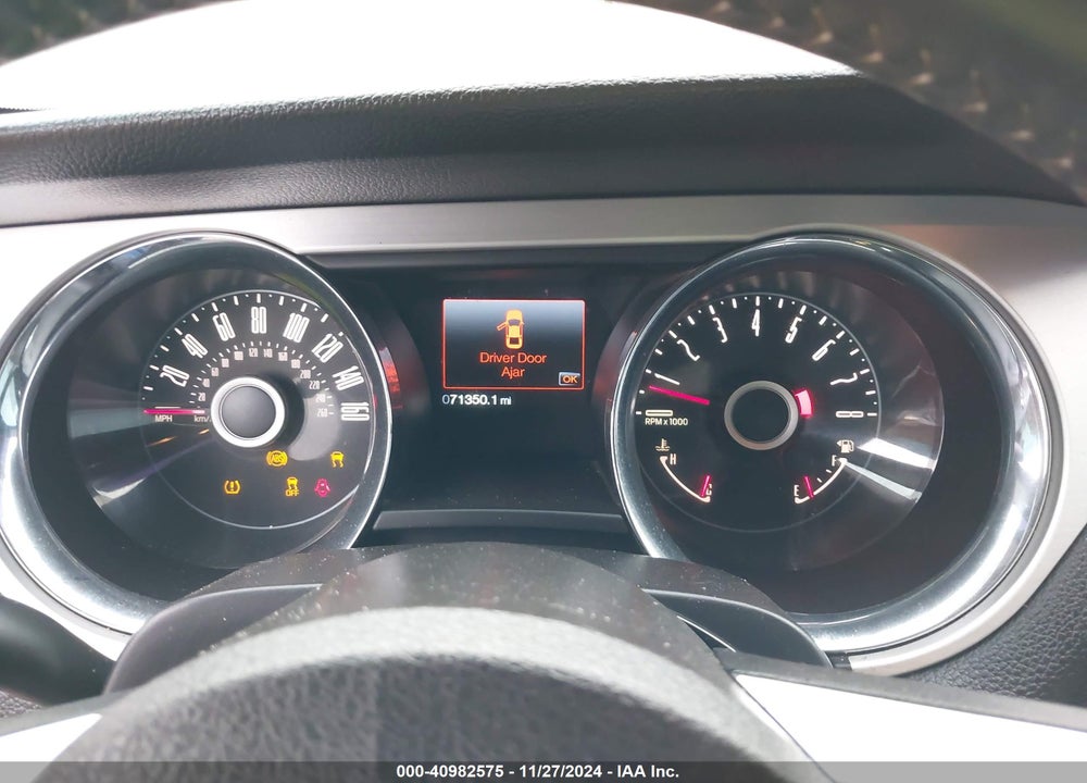 2014 FORD MUSTANG V6 PREMIUM VIN: 1ZVBP8EM6E5257184