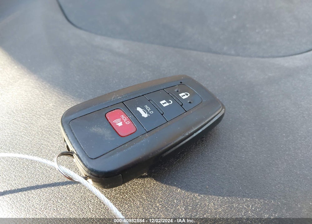 2021 TOYOTA COROLLA HYBRID LE VIN: JTDEAMDE2MJ003319
