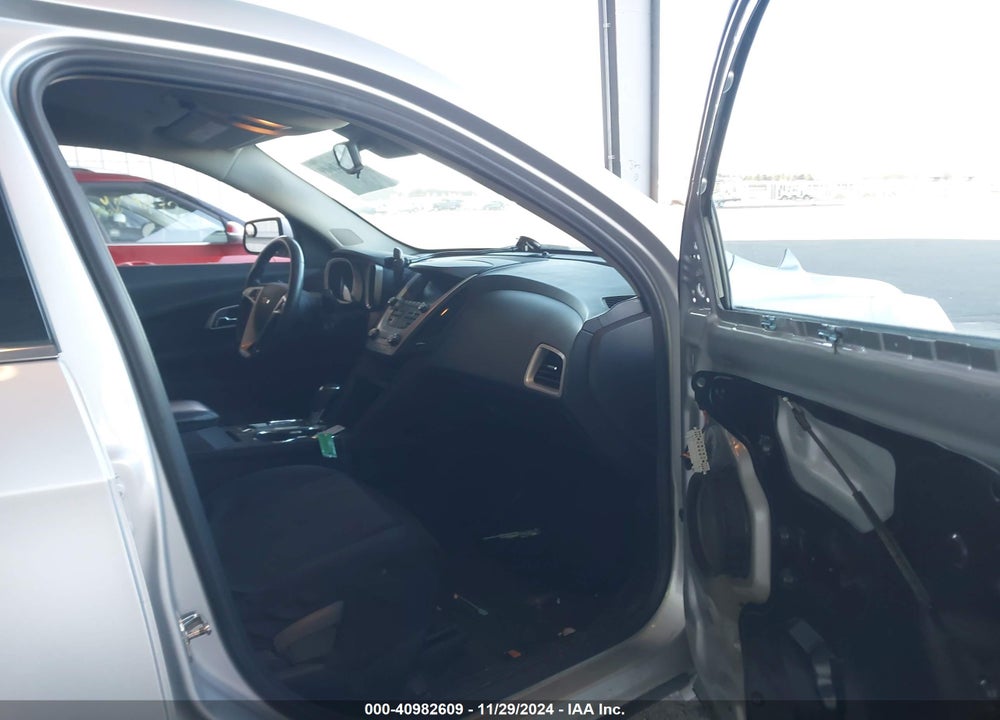 2017 CHEVROLET EQUINOX LT VIN: 2GNALCEK2H1528086