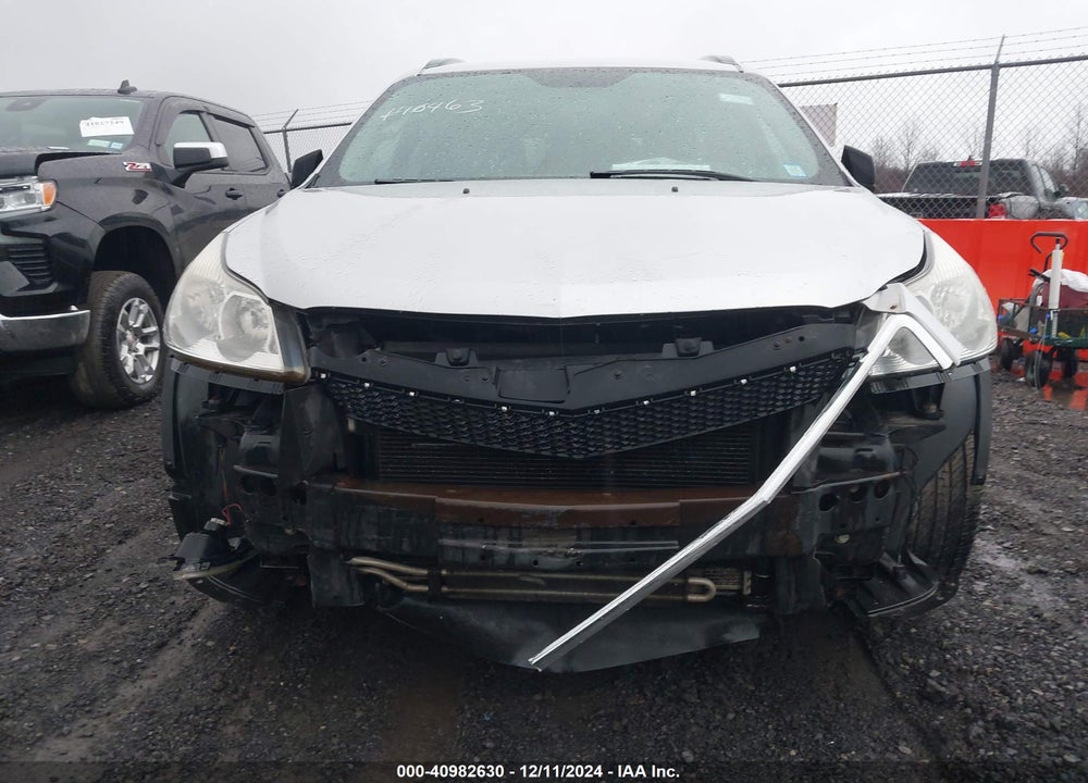 2012 CHEVROLET TRAVERSE LS VIN: 1GNKVFED9CJ341380