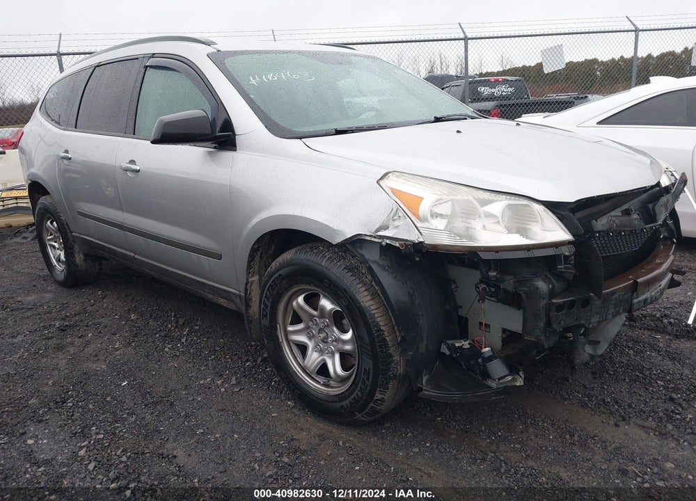 2012 CHEVROLET TRAVERSE LS VIN: 1GNKVFED9CJ341380