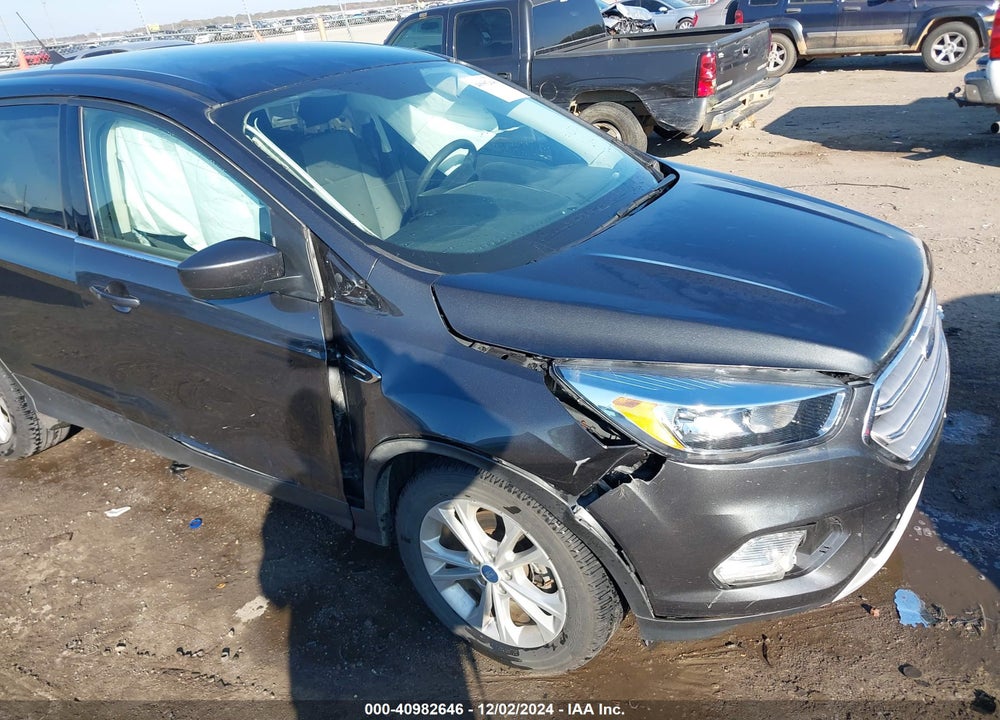 2019 FORD ESCAPE SE VIN: 1FMCU0GD4KUB94730
