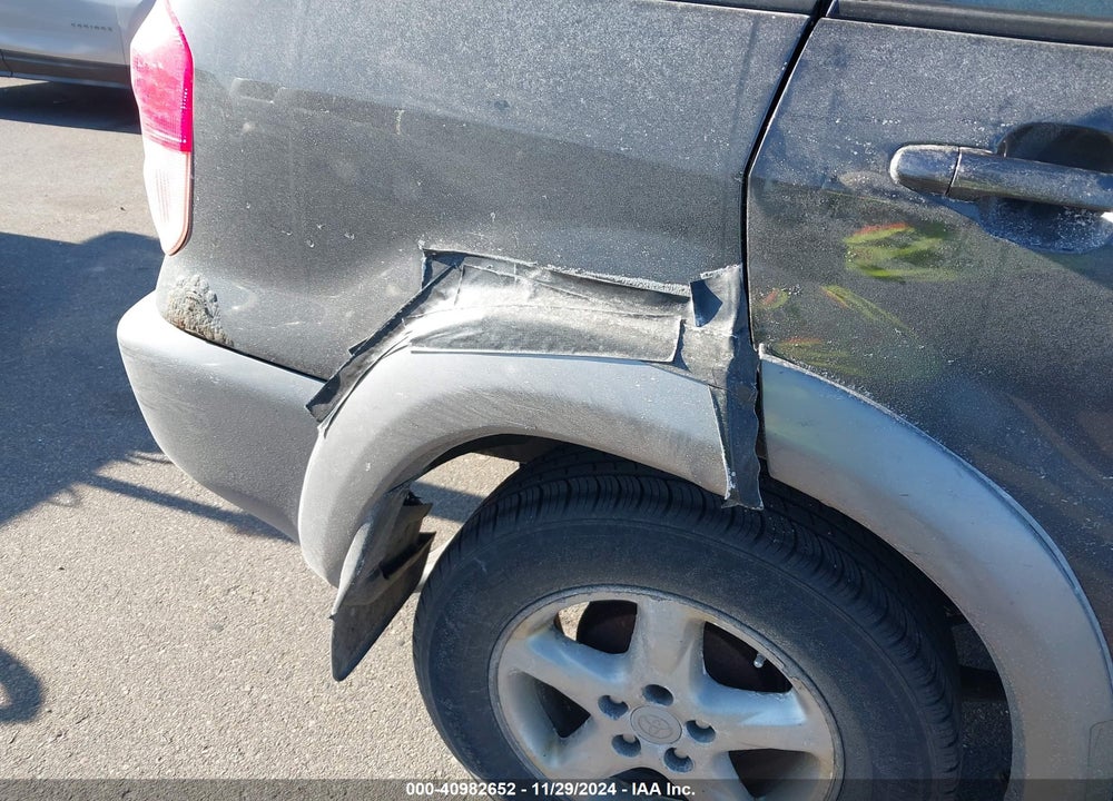 2003 TOYOTA RAV4 VIN: JTEHH20V230251699