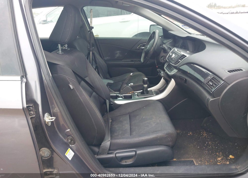 2014 HONDA ACCORD SPORT VIN: 1HGCR2E56EA080393