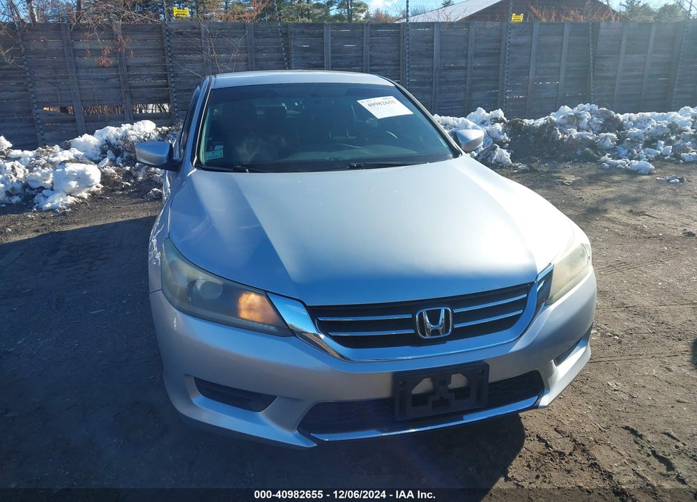 2013 HONDA ACCORD LX VIN: 1HGCR2F30DA124786