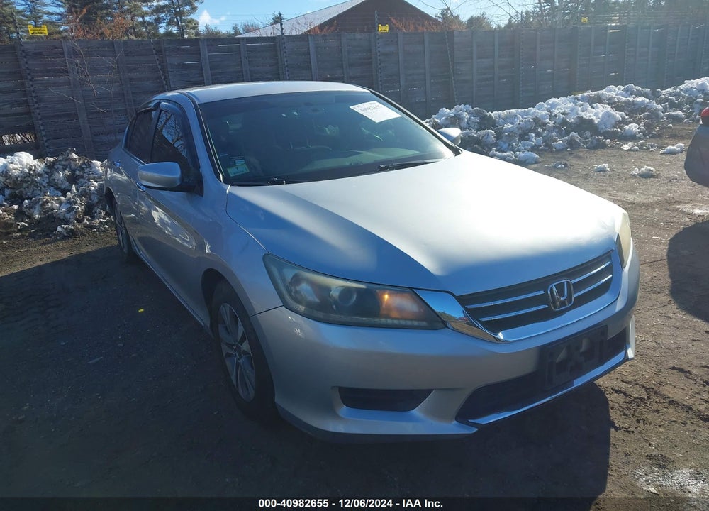 2013 HONDA ACCORD LX VIN: 1HGCR2F30DA124786