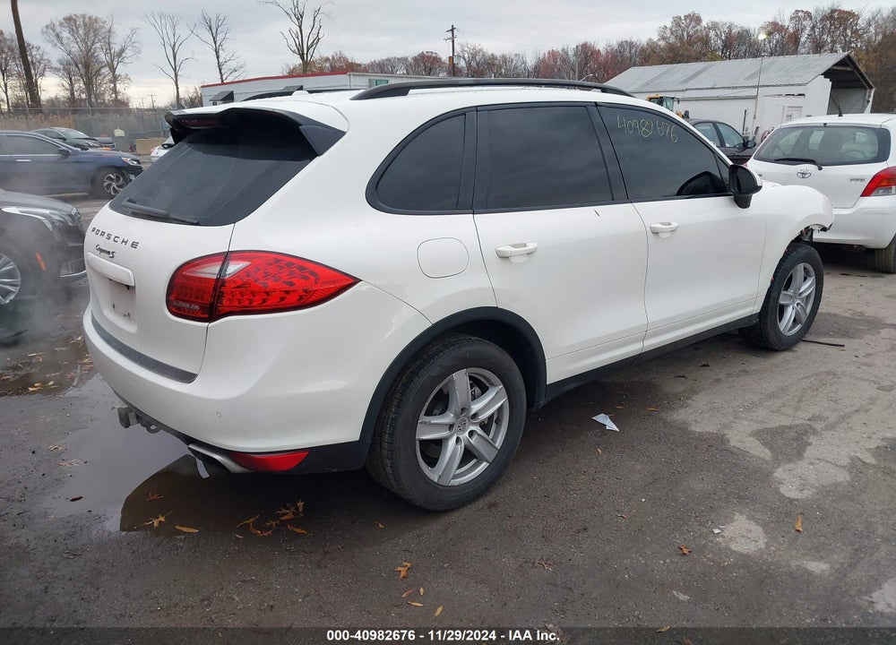 2011 PORSCHE CAYENNE S VIN: WP1AB2A2XBLA54061