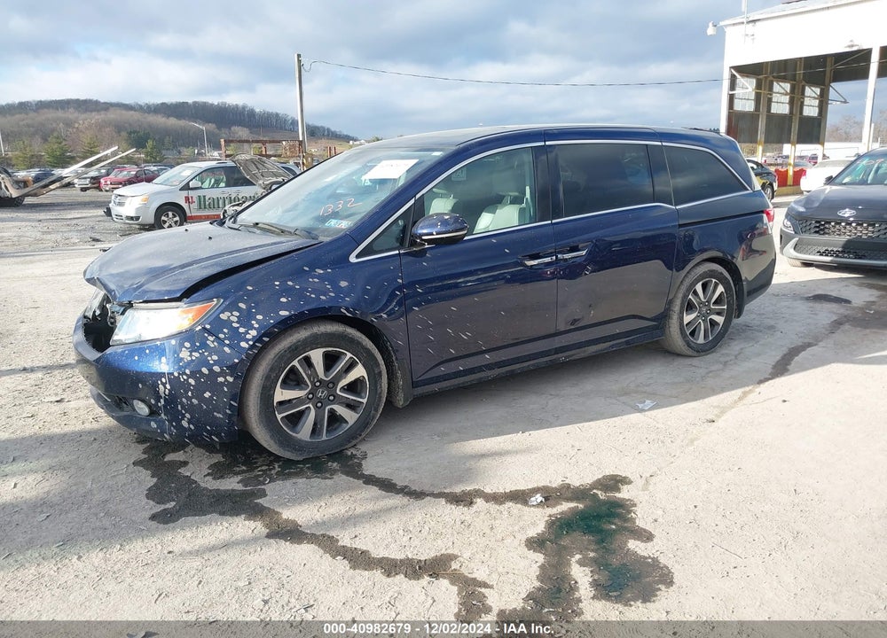 2015 HONDA ODYSSEY TOURING/TOURING ELITE VIN: 5FNRL5H97FB111332