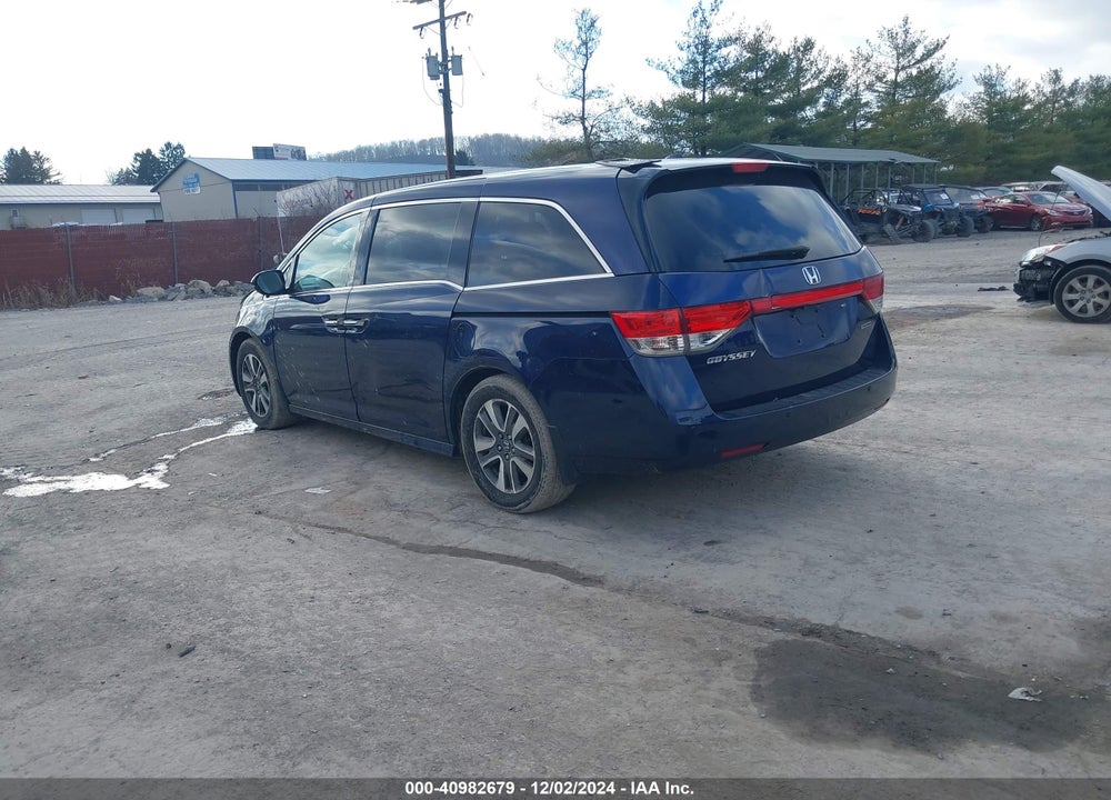 2015 HONDA ODYSSEY TOURING/TOURING ELITE VIN: 5FNRL5H97FB111332