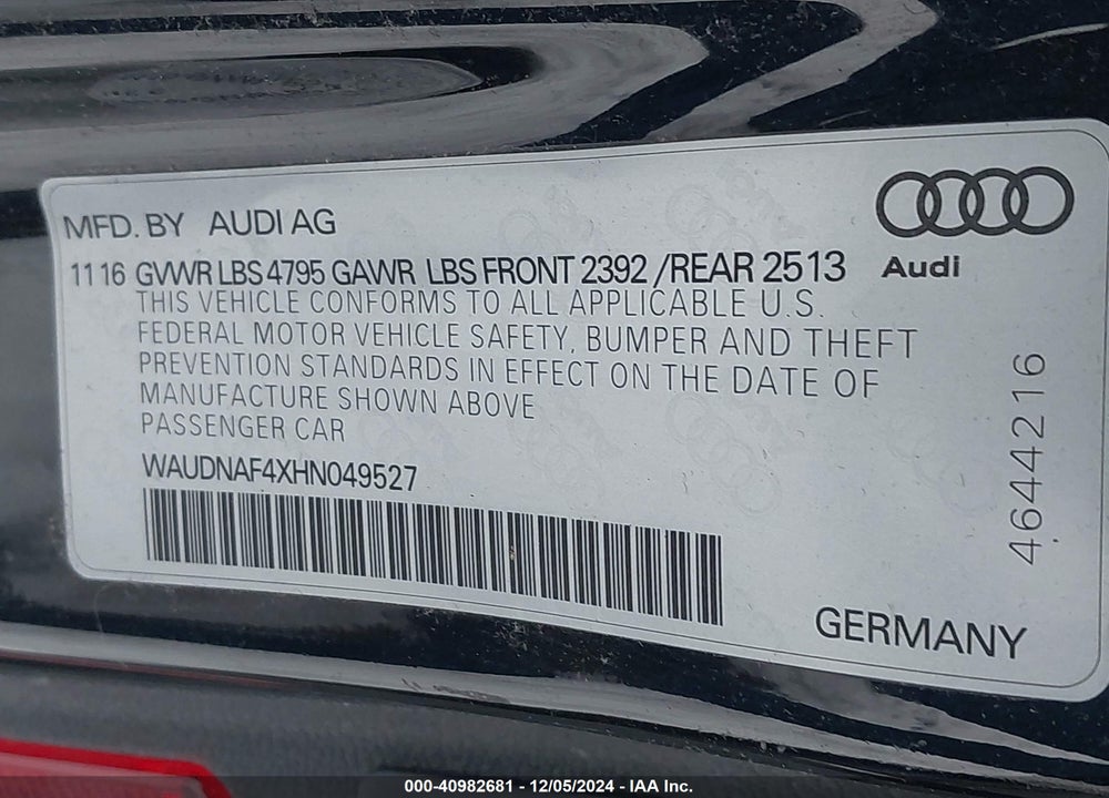 2017 AUDI A4 2.0T SEASON OF  PREMIUM VIN: WAUDNAF4XHN049527