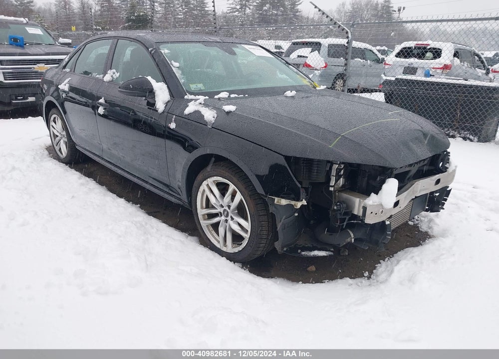 2017 AUDI A4 2.0T SEASON OF  PREMIUM VIN: WAUDNAF4XHN049527
