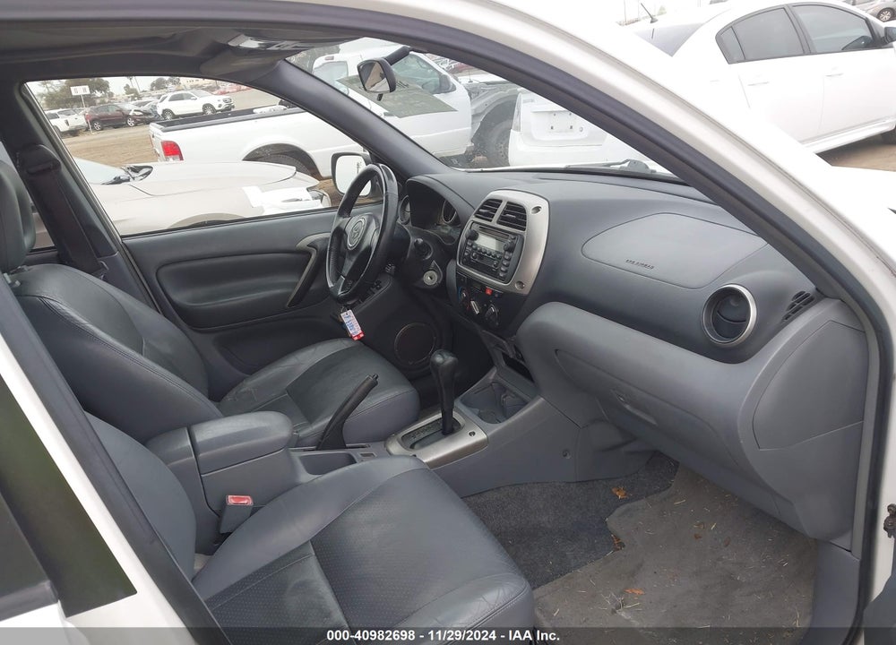 2001 TOYOTA RAV4 VIN: JTEGH20V110026022