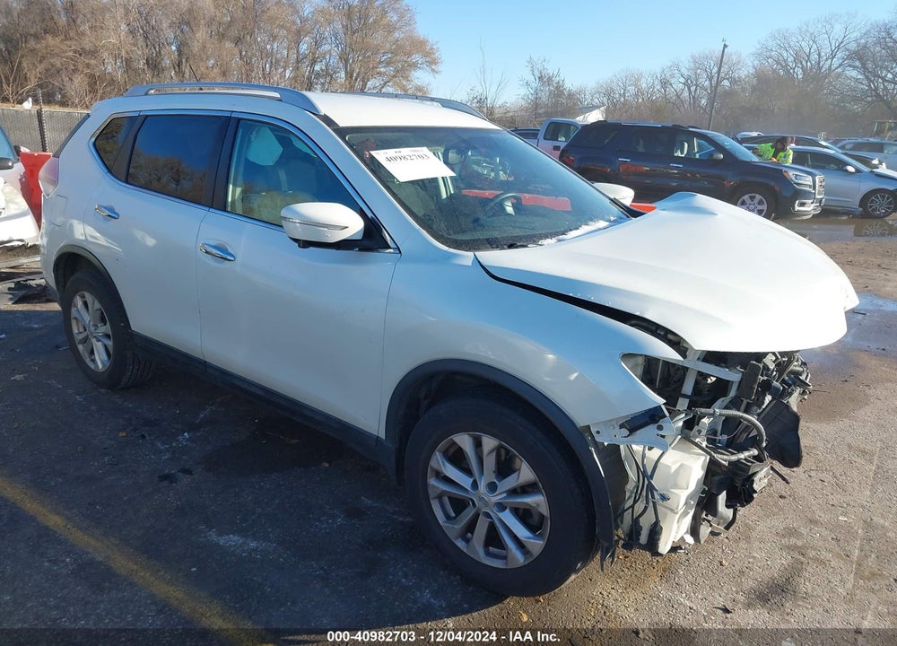 2015 NISSAN ROGUE SV VIN: 5N1AT2MK7FC852674