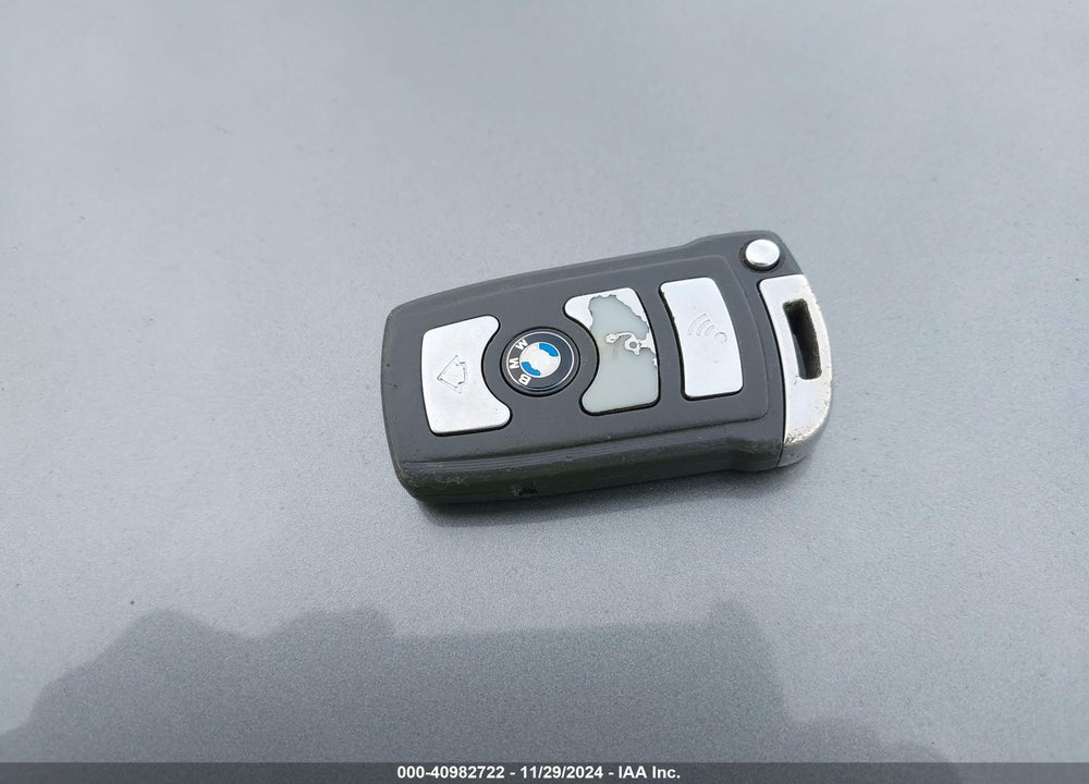 2007 BMW 750LI VIN: WBAHN83527DT72532