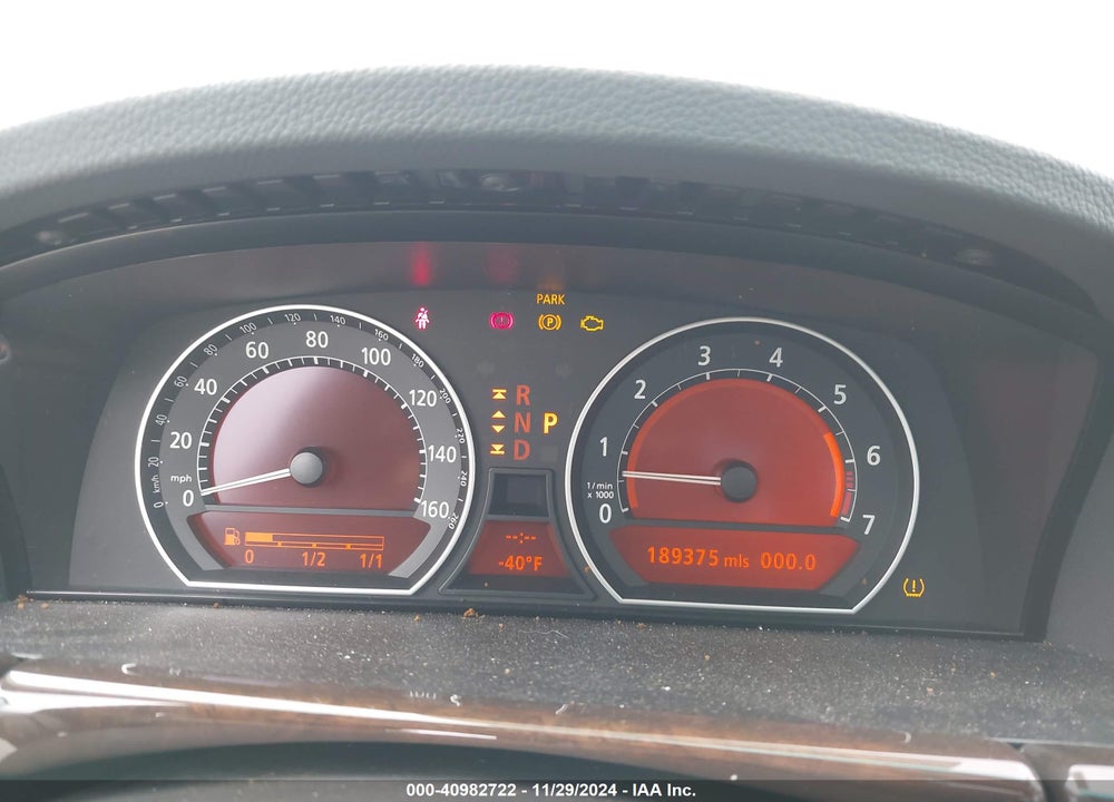 2007 BMW 750LI VIN: WBAHN83527DT72532