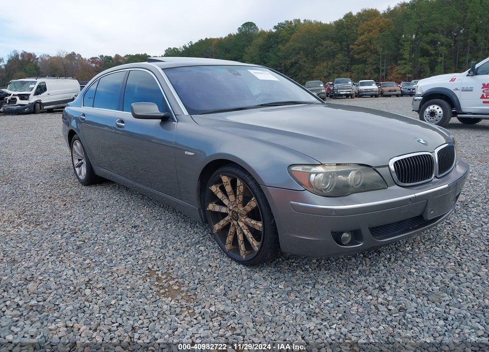 2007 BMW 750LI VIN: WBAHN83527DT72532