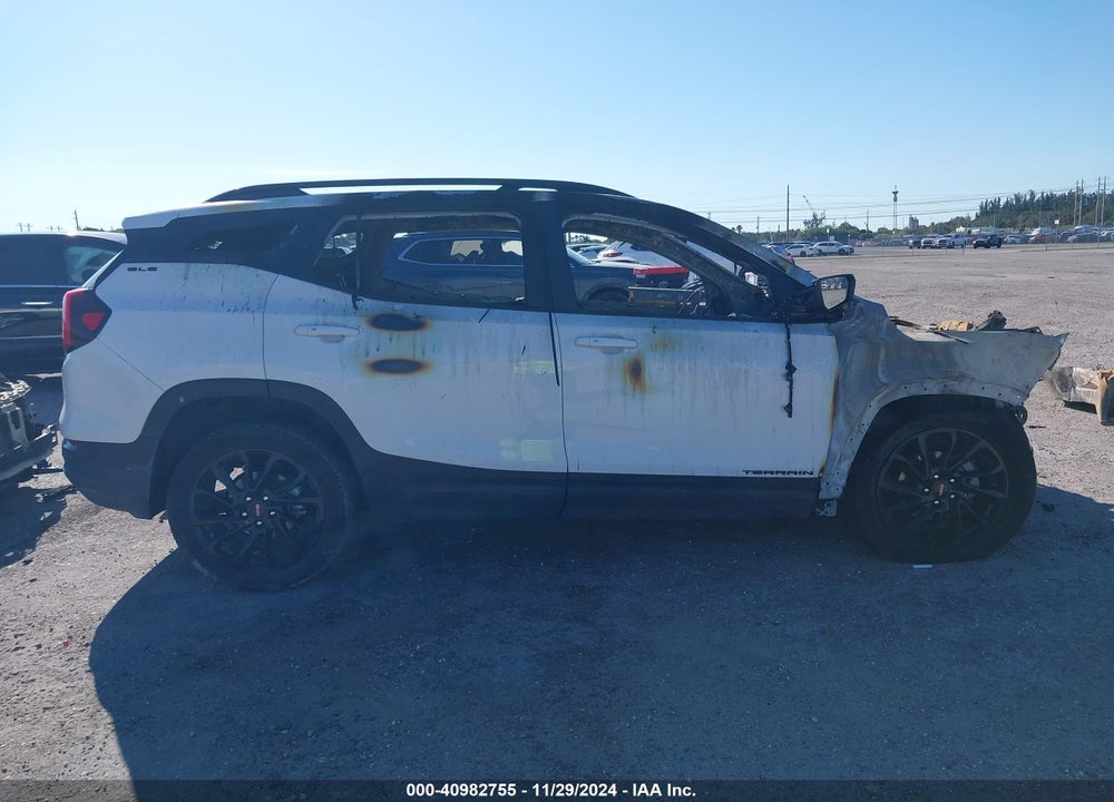 2024 GMC TERRAIN FWD SLE VIN: 3GKALMEG7RL106362