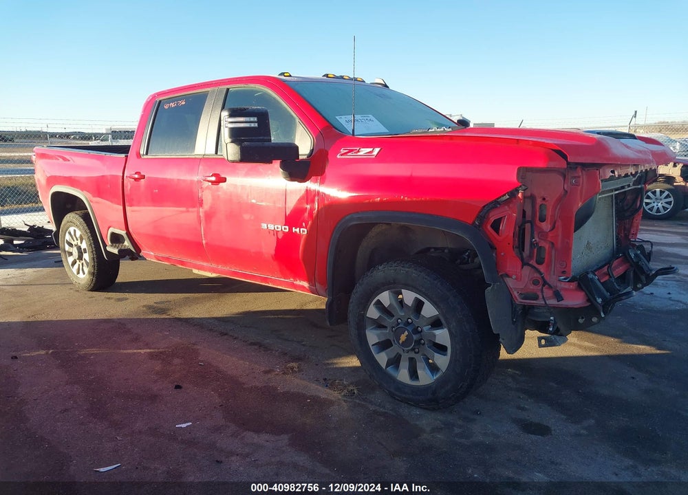 2024 CHEVROLET SILVERADO 3500HD 4WD  STANDARD BED LT VIN: 2GC4YTE73R1119678