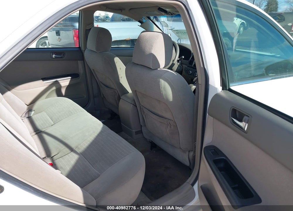 2005 TOYOTA CAMRY LE VIN: 4T1BE32K55U584871