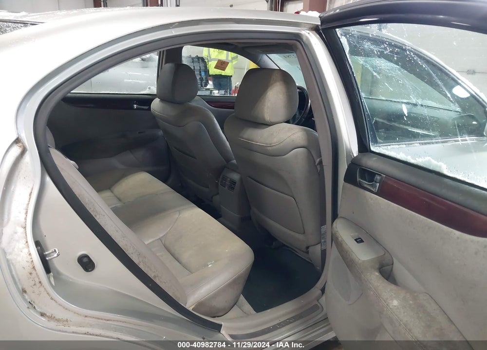 2002 LEXUS ES 300 VIN: JTHBF30GX20053716