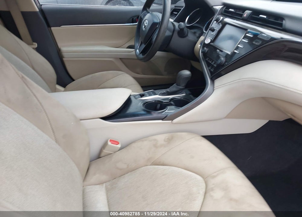 2020 TOYOTA CAMRY LE HYBRID VIN: 4T1L31AK2LU523569