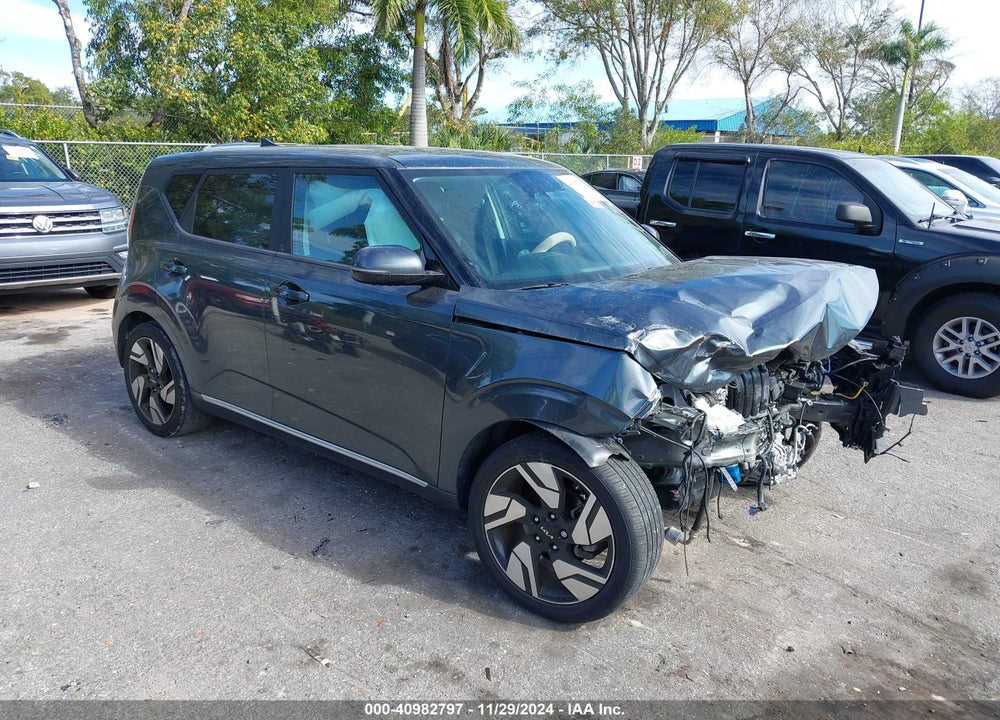 2023 KIA SOUL GT LINE VIN: KNDJ53AU6P7192096